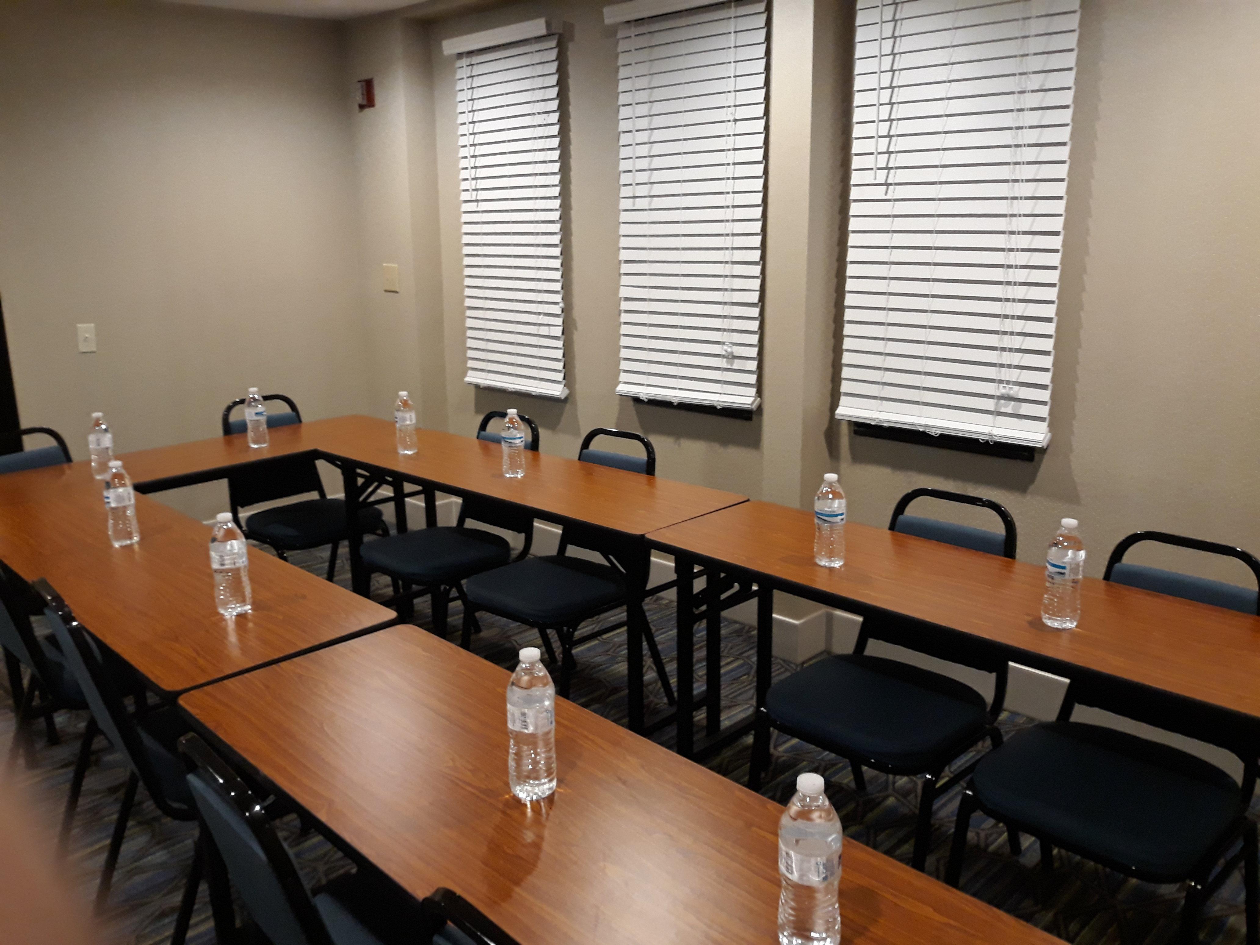 Holiday Inn Express Hotel Pittsburgh-North/Harmarville By Ihg Экстерьер фото